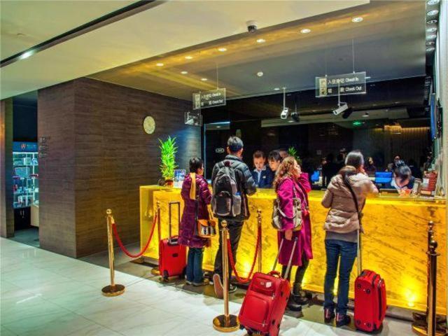 Jinjiang Inn Nanjing Road Pedestrian Streeteast Asia Hotel 上海市 エクステリア 写真